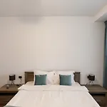 Deluxe Apartment Near Coresi Mall With Panoramic View