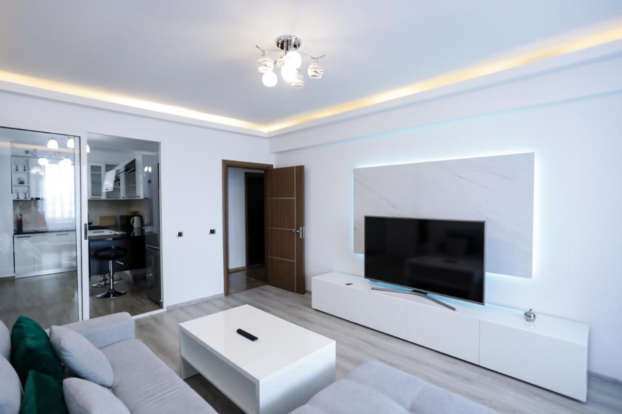 Deluxe Near Coresi Mall With Panoramic View Brasov